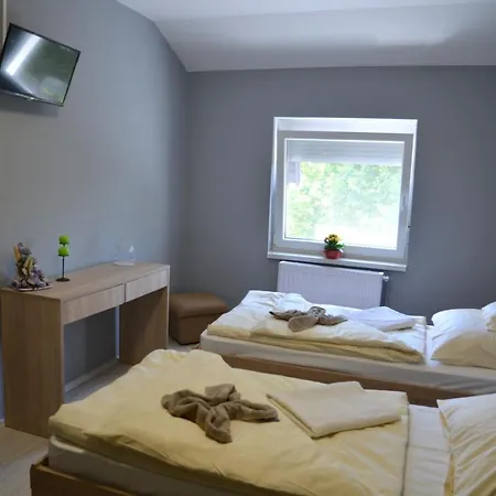 Halaszcsarda Etterem Es Panzio