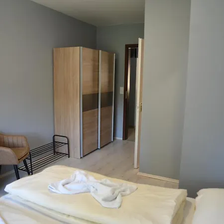 Bed & Breakfast Halaszcsarda Etterem Es Panzio