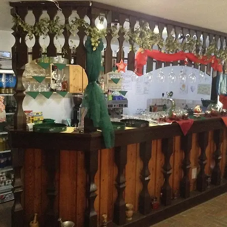 Halaszcsarda Etterem Es Panzio B&B *