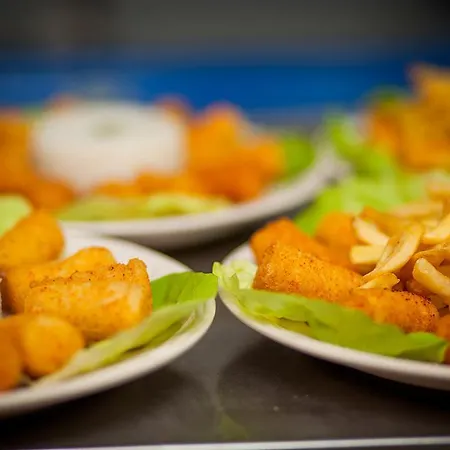 B&B Halaszcsarda Etterem Es Panzio *