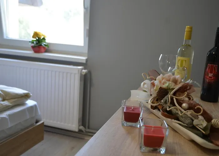 Halaszcsarda Etterem Es Panzio 住宿加早餐酒店 Galambok